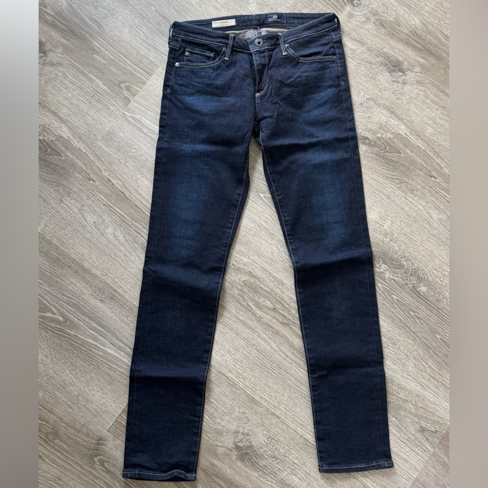 Women's Dark Blue Jeans